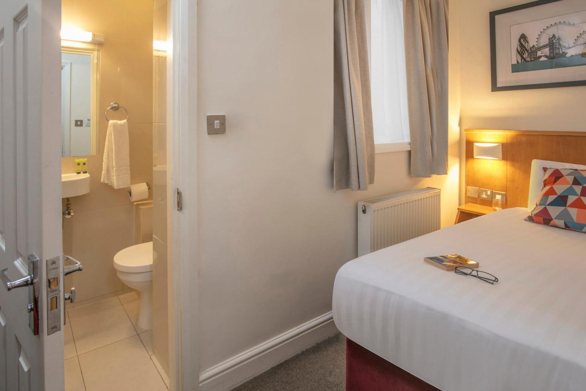 Queensway Hotel, Sure Hotel Collection By Best Western Лондон Екстер'єр фото